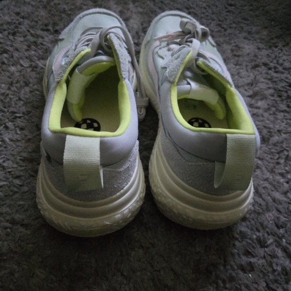 Vans Ultrarange Neo Vr3 Men 11.5 Vr3cush Light Yellow Multi 032026 - Picture 7 of 8